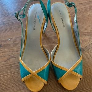Bandolino shoes 6.5AA